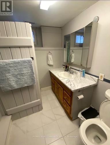 91 Peppler Street, Waterloo, ON - Indoor Photo Showing Bathroom