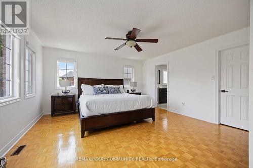 57 Turning Leaf Drive, Vaughan, ON - Indoor Photo Showing Bedroom