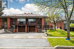 21 GADE DRIVE Toronto, ON M3M 2K2