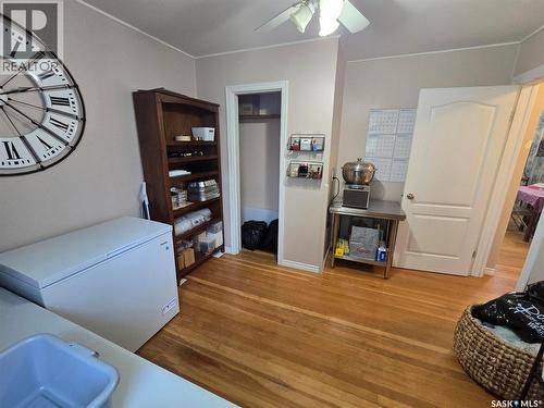 910 Pacific Street, Grenfell, SK - Indoor