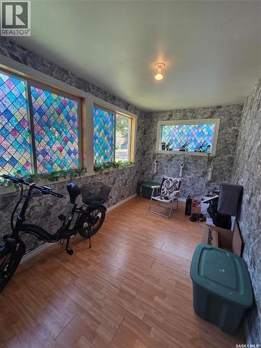910 Pacific Street, Grenfell, SK - Indoor