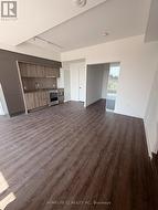 TH2 - 448 BURNHAMTHORPE ROAD W Mississauga, ON L5B 0R4