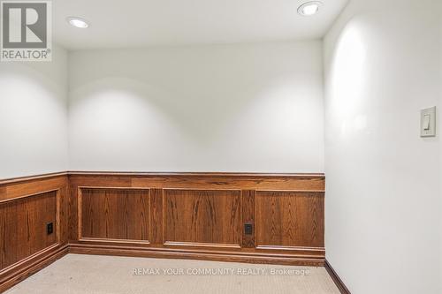 Lower - 27 Denham Drive, Richmond Hill, ON - Indoor Photo Showing Other Room