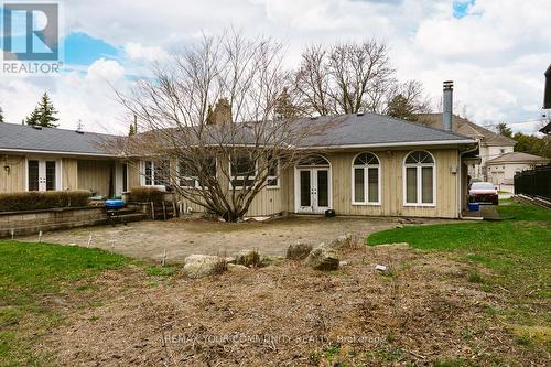 Lower - 27 Denham Drive, Richmond Hill, ON - Outdoor