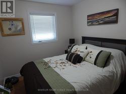 bedroom - 