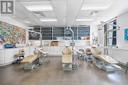 706 - 1240 BAY STREET Toronto, ON M5R 2A7