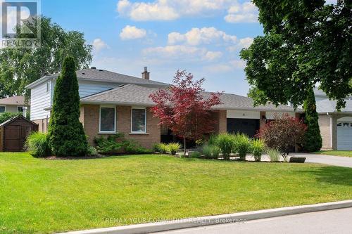66 Ft Frontage for the Ultimate Curb Appeal! - 35 John Dexter Place, Markham, ON - Outdoor