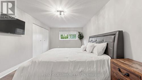 48 Crossbow Crescent, Toronto, ON - Indoor Photo Showing Bedroom