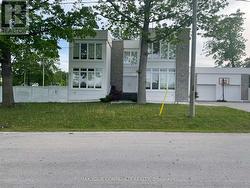 338 WOODALE AVENUE Oakville, ON L6K 2N7
