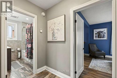 328 East 19Th Street, Hamilton, ON - Indoor Photo Showing Other Room