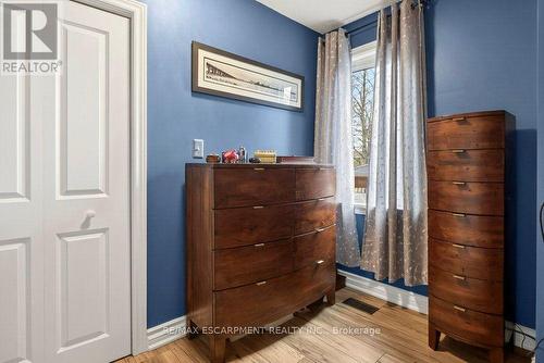 328 East 19Th Street, Hamilton, ON - Indoor