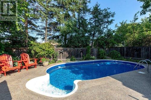 328 East 19Th Street, Hamilton, ON - Outdoor With In Ground Pool With Backyard