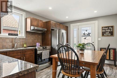 328 East 19Th Street, Hamilton, ON - Indoor