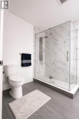 2950 17Th Side Road, King, ON - Indoor Photo Showing Bathroom