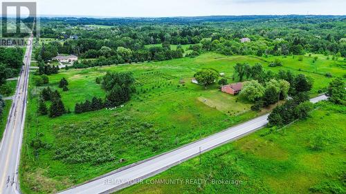 2950 17Th Side Road, King, ON - Outdoor