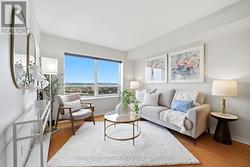 2102 - 60 HEINTZMAN STREET Toronto, ON M6P 5A1