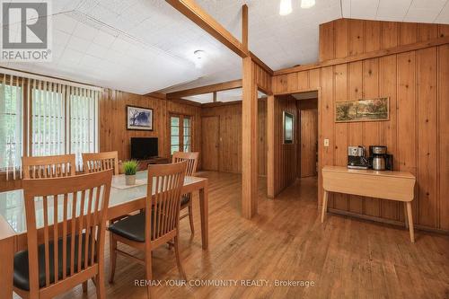 341 Tiny Beaches Road N, Tiny, ON - Indoor Photo Showing Dining Room