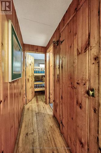 341 Tiny Beaches Road N, Tiny, ON - Indoor Photo Showing Other Room