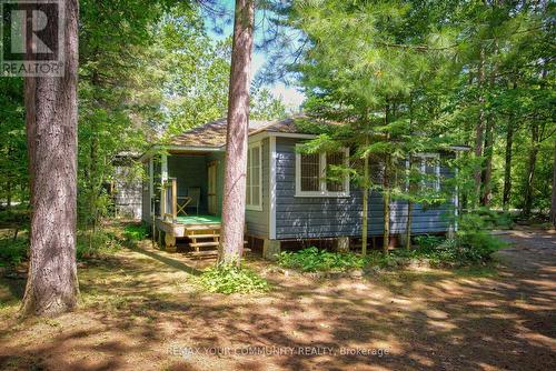 341 Tiny Beaches Road N, Tiny, ON - Outdoor