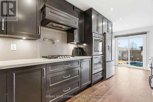 68 Goyo Gate, Vaughan, ON - Indoor Photo Showing Kitchen With Upgraded Kitchen