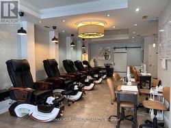 3887 BATHURST STREET Toronto, ON M3H 5V1