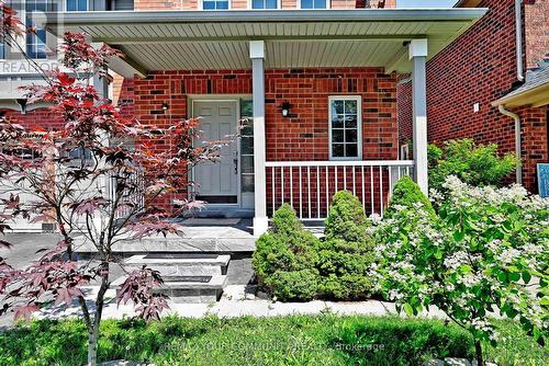 73 LAURENDALE AVENUE , Georgina, Ontario L4P 4G1 2