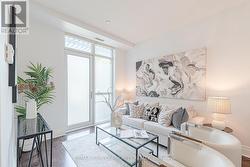 102 - 39 UPPER DUKE CRESCENT Markham, ON L6G 0B8