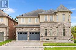 108 HEADWATER CRESCENT Richmond Hill, ON L4E 0T2