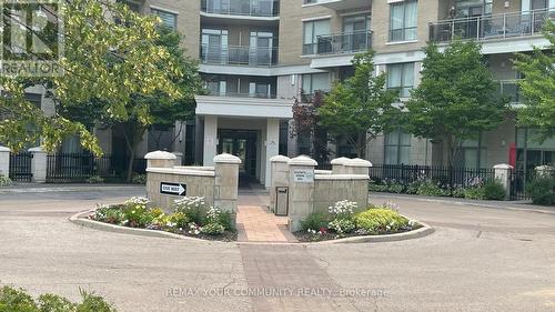 222 - 111 Civic Square Gate, Aurora, ON - Outdoor With Balcony With Facade