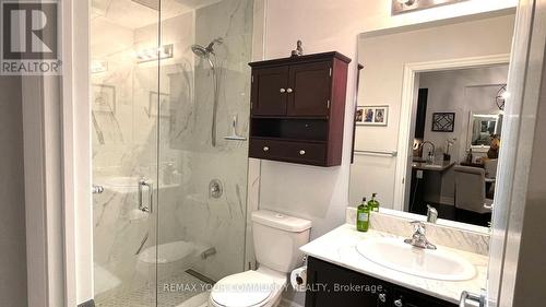 222 - 111 Civic Square Gate, Aurora, ON - Indoor Photo Showing Bathroom