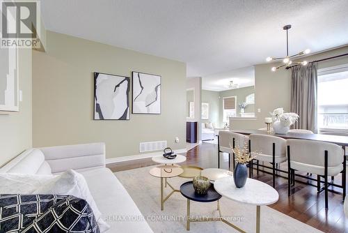 16 Westway Crescent, Vaughan, ON - Indoor Photo Showing Dining Room