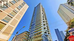 2804 - 75 ST NICHOLAS STREET Toronto, ON M5Y 0A5