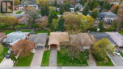 28 BUNTY LANE Toronto, ON M2K 1W6