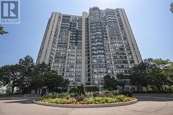 910 - 4460 TUCANA COURT  Mississauga, ON L5R 3K9