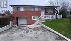 UPPER - 300 DRIFTWOOD AVENUE Toronto, ON M3N 2P1