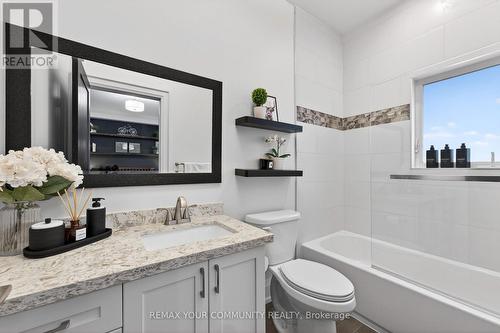 6 Grayson Road, Ajax, ON - Indoor Photo Showing Bathroom