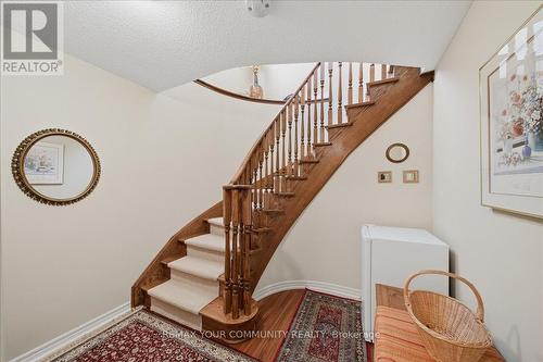 51 Tonner Crescent, Aurora, ON - Indoor Photo Showing Other Room