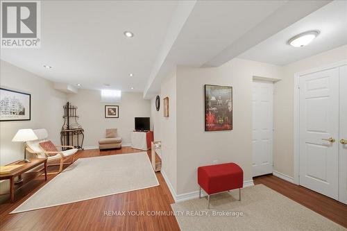 51 Tonner Crescent, Aurora, ON - Indoor