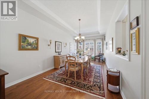 51 Tonner Crescent, Aurora, ON - Indoor Photo Showing Dining Room