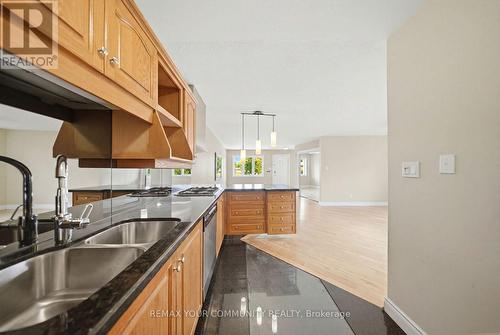 1500 Paddington Court, Burlington, ON - Indoor Photo Showing Kitchen With Double Sink