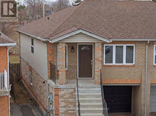 1500 Paddington Court, Burlington, ON - Outdoor