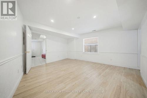 1500 Paddington Court, Burlington, ON - Indoor Photo Showing Other Room