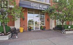 211 - 10211 KEELE STREET Vaughan, ON L6A 4R7