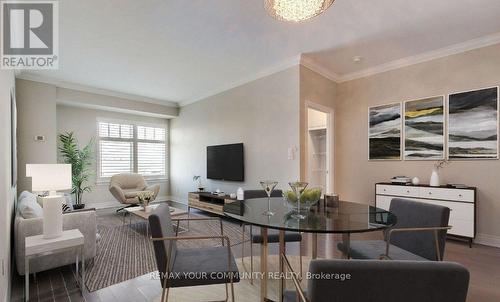 211 - 10211 KEELE STREET  Vaughan, ON L6A 4R7
