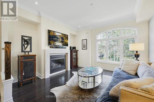 16 Agar Lane, Vaughan, ON - Indoor Photo Showing Living Room With Fireplace