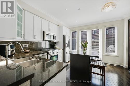 16 Agar Lane, Vaughan, ON - Indoor Photo Showing Kitchen With Double Sink