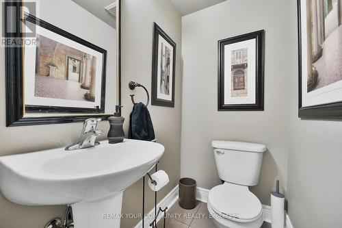 16 Agar Lane, Vaughan, ON - Indoor Photo Showing Bathroom