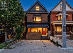 184 STIRTON STREET  Hamilton, ON L8L 6G6