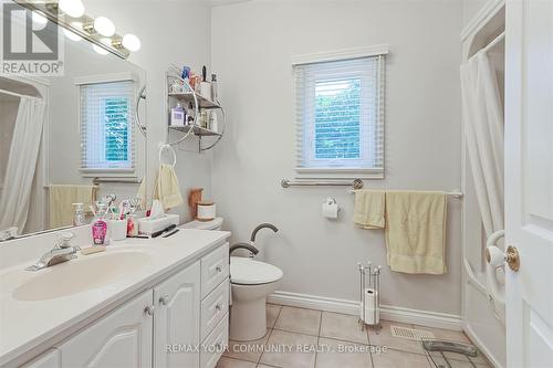 1834 Tiny Beaches Road S, Tiny, ON - Indoor Photo Showing Bathroom