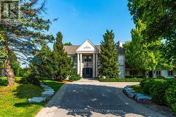 58 BUCK'S PLACE Vaughan, ON L4L 3P9
